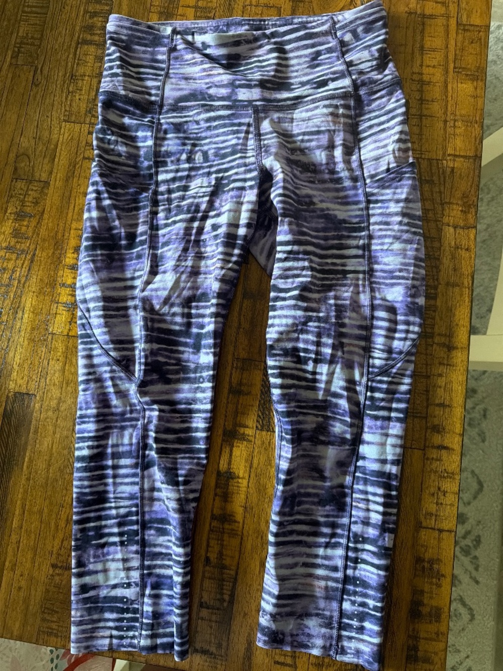 Lululemon - Picture 6 of 6